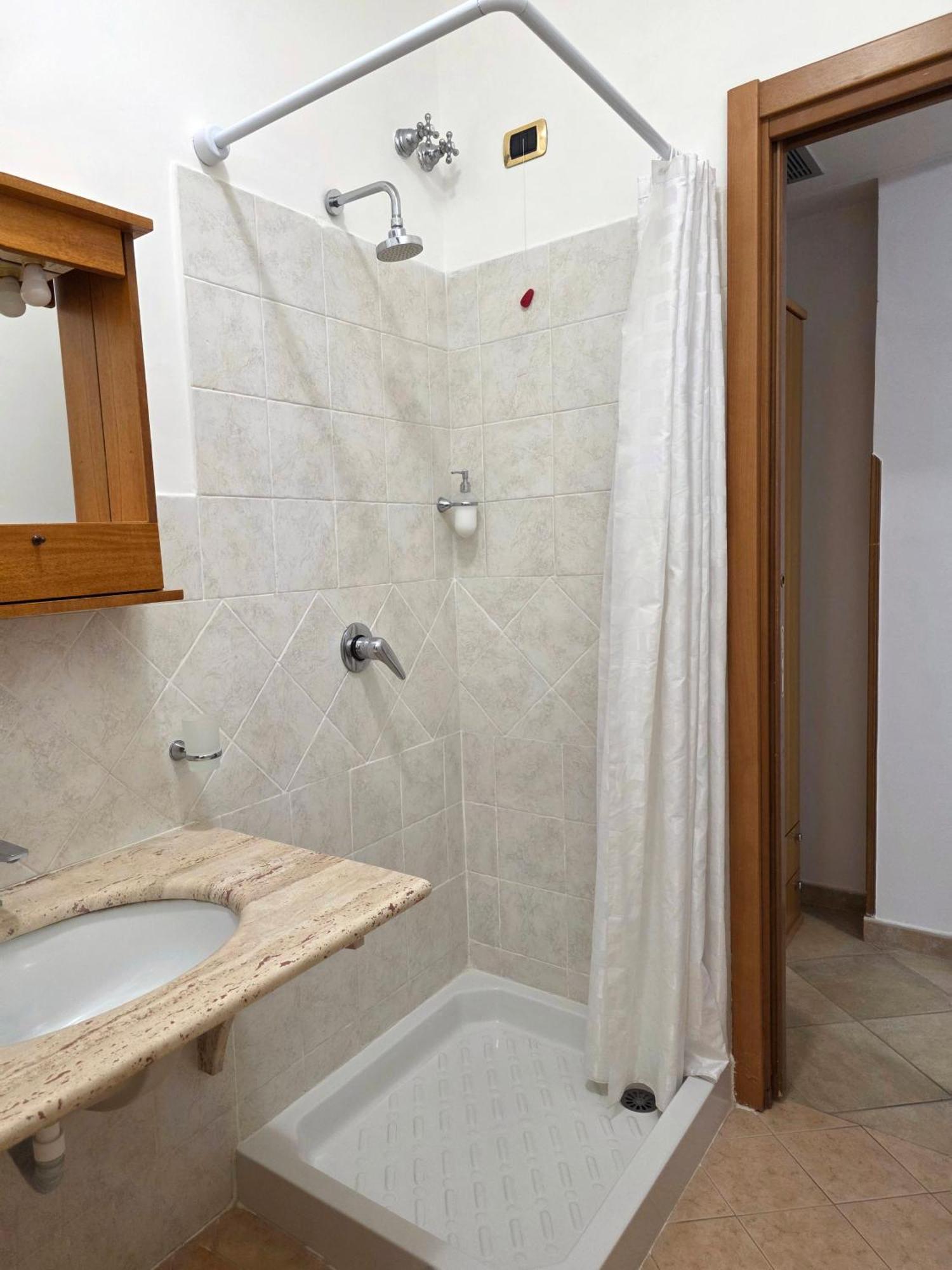 Oasi Relais Bed and Breakfast Vico Equense Exteriör bild