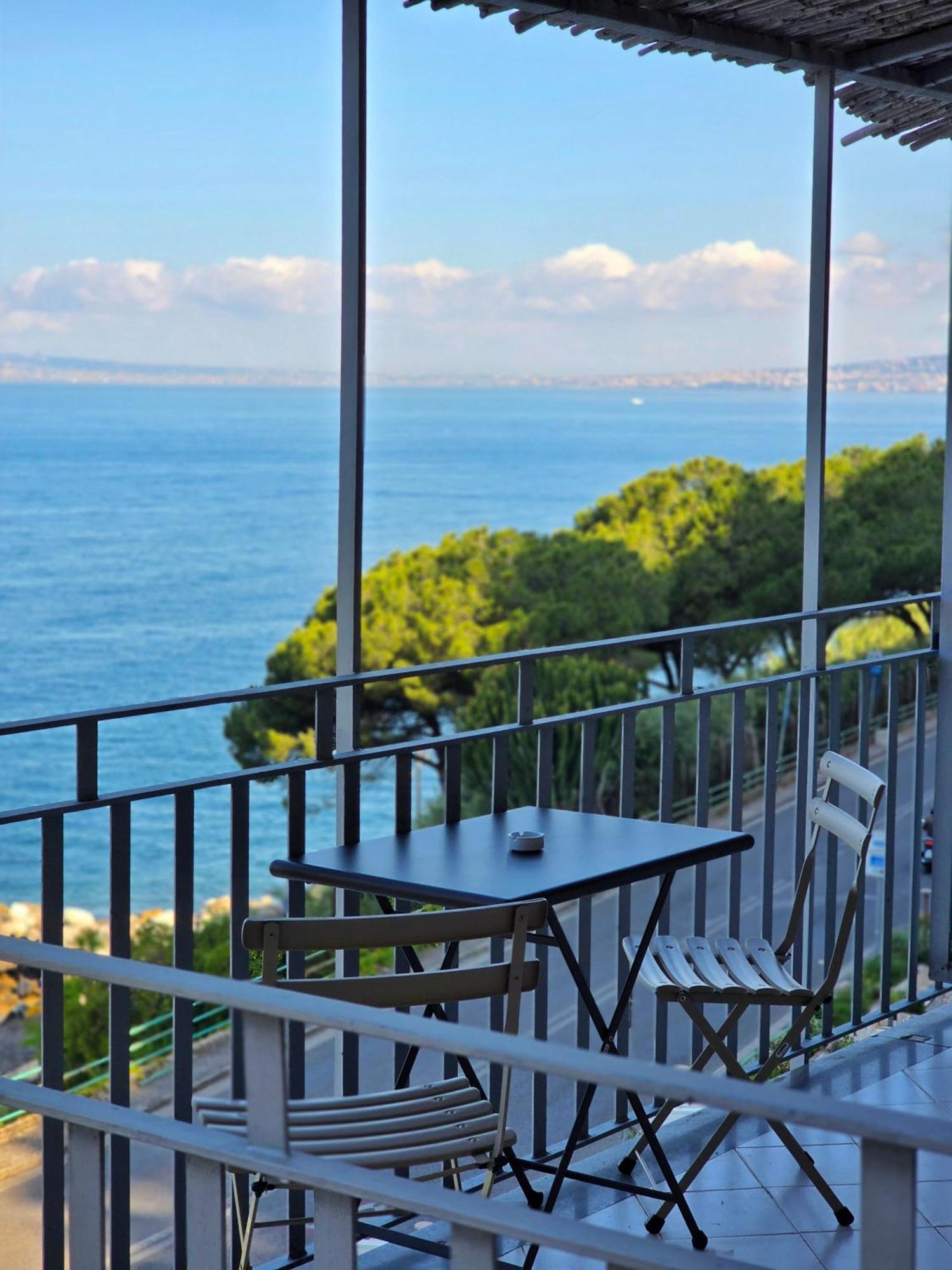 Oasi Relais Bed and Breakfast Vico Equense Exteriör bild