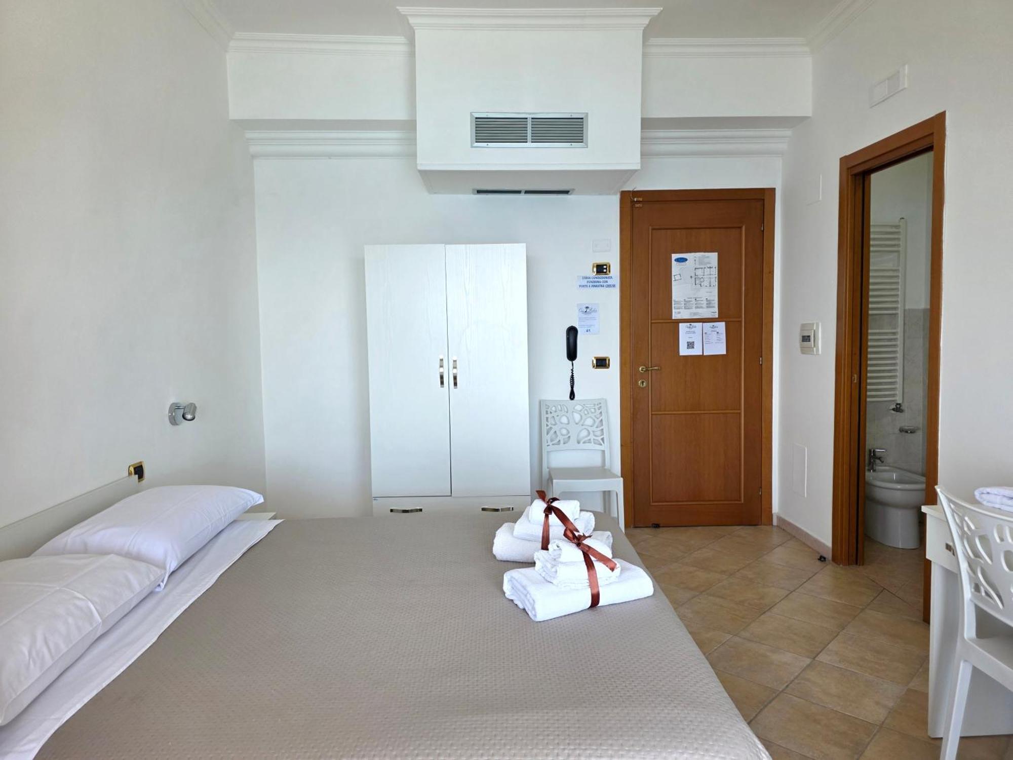 Oasi Relais Bed and Breakfast Vico Equense Exteriör bild
