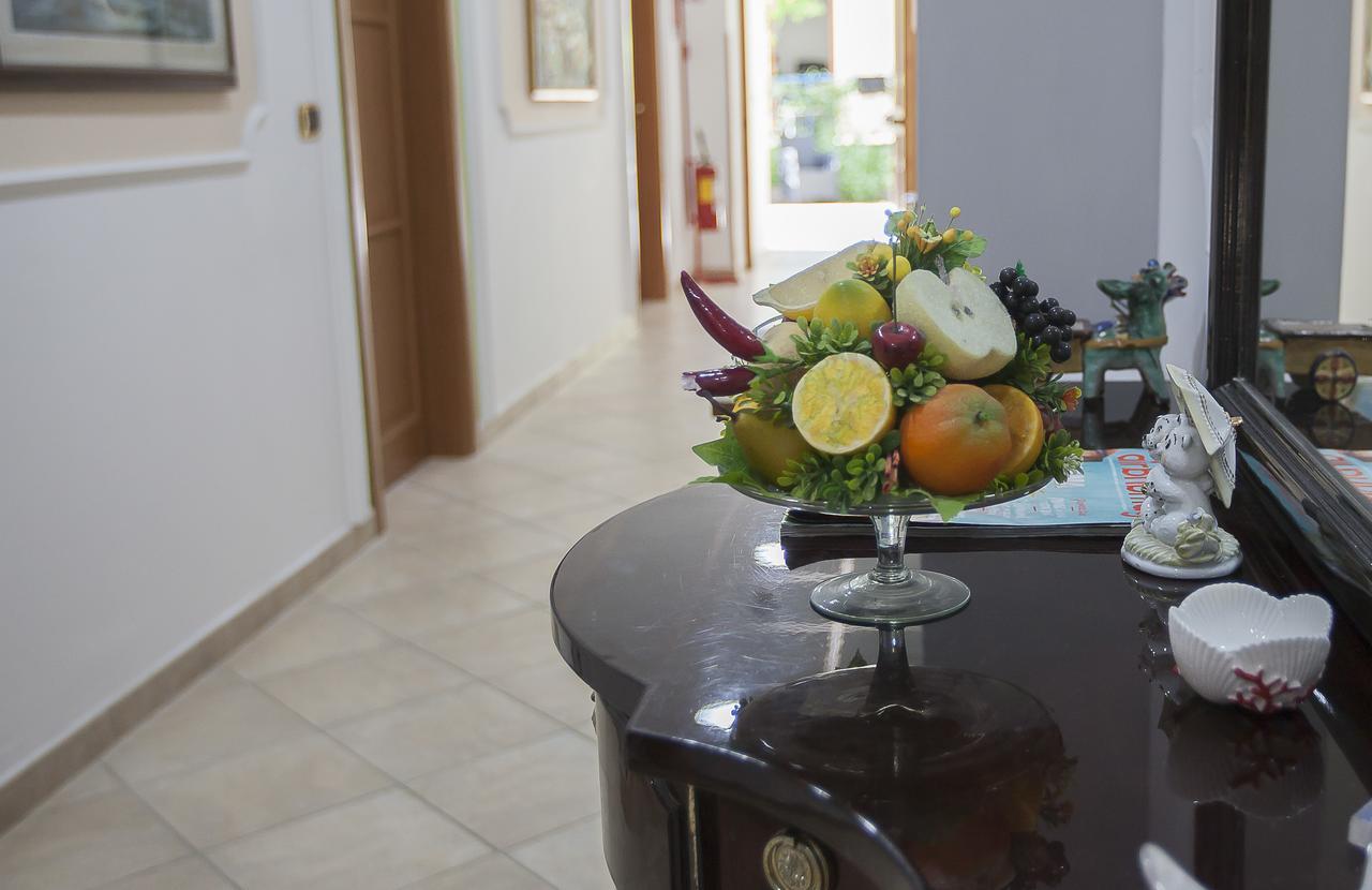 Oasi Relais Bed and Breakfast Vico Equense Exteriör bild
