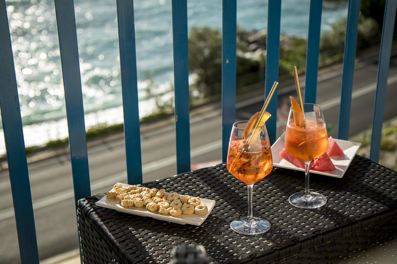 Oasi Relais Bed and Breakfast Vico Equense Exteriör bild